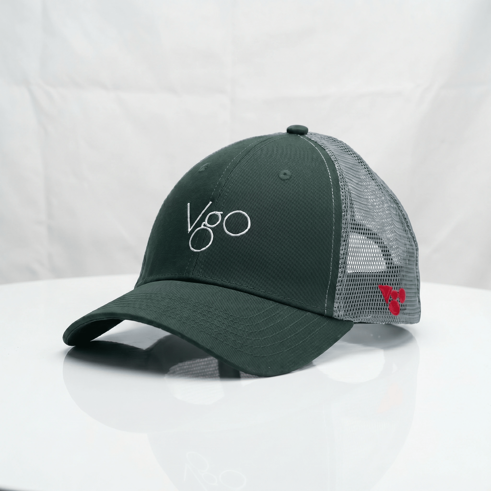VGO Trucker Cap in Materiale Riciclato - VGO